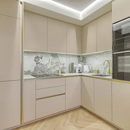 Premium X Free Parking X 24x7