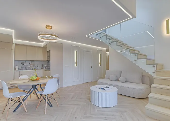 Premium X Free Parking X 24x7