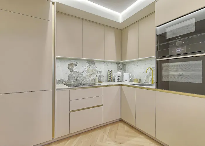 Premium X Free Parking X 24x7